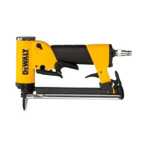 Grapadora neumática DeWALT DPS8016-XJ